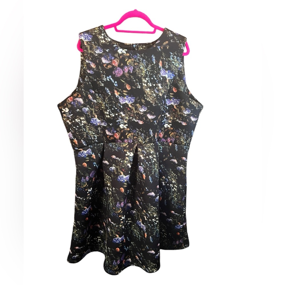 Alice & You Black Purple Floral Scuba Style Dress Plus Size 26